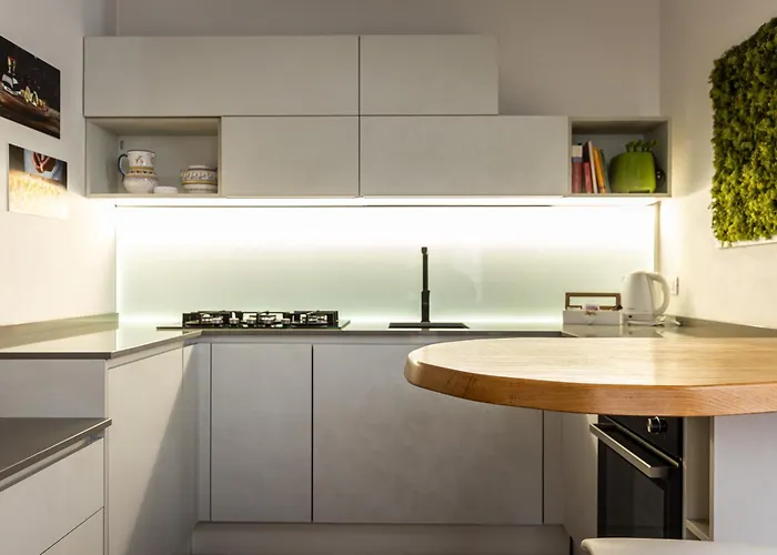 Διαμέρισμα Visit *