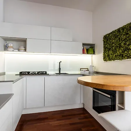 Visit Apartamento Modena